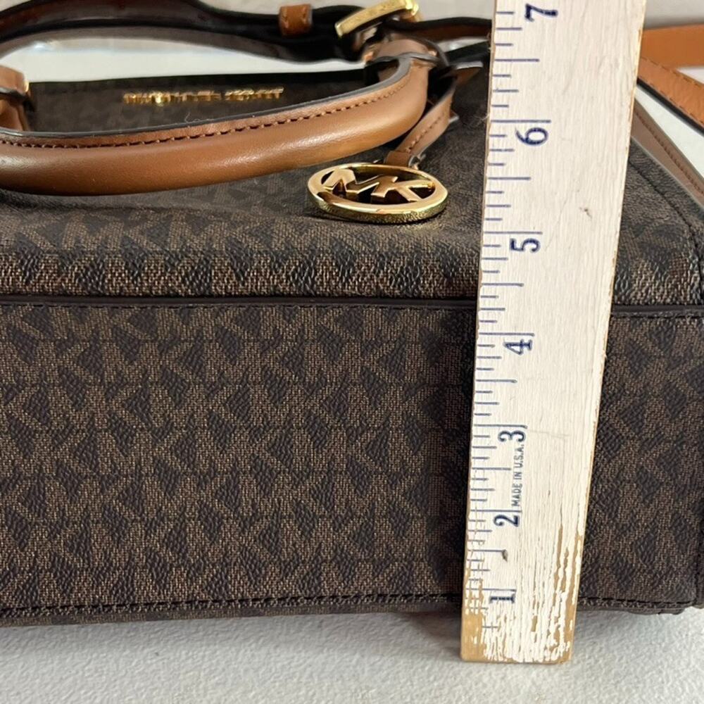 Michael Kors Medium Satchel Crossbody Purse Top Handles Brown Leather Gold Hope - Picture 10 of 10